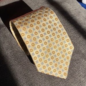 Tie